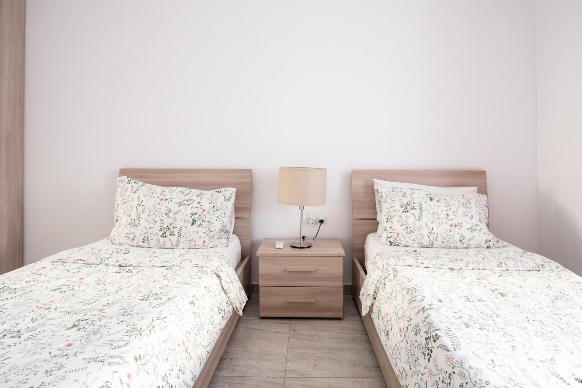 Brand New 2 Bed 2 Bath Apartment In Sliema By The Sea Екстериор снимка
